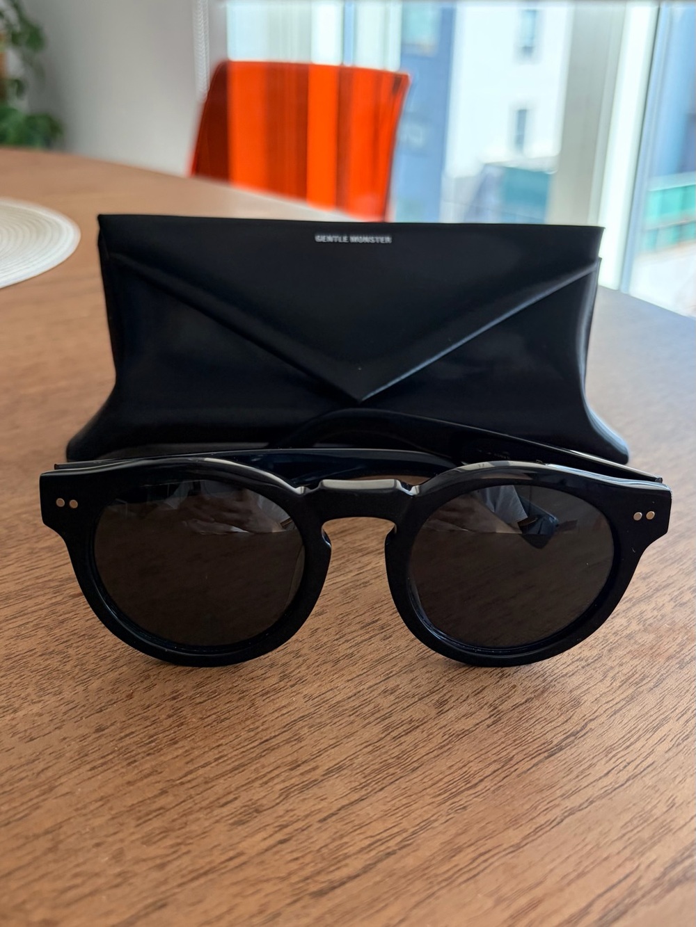 GENTLE MONSTER Tributa. LX Sunglasses